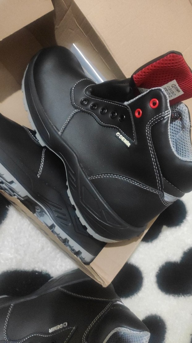 Siyah Bağcıklı Erkek  Bot 2 adet var ikisi 2 bin TL olur - Görsel 4