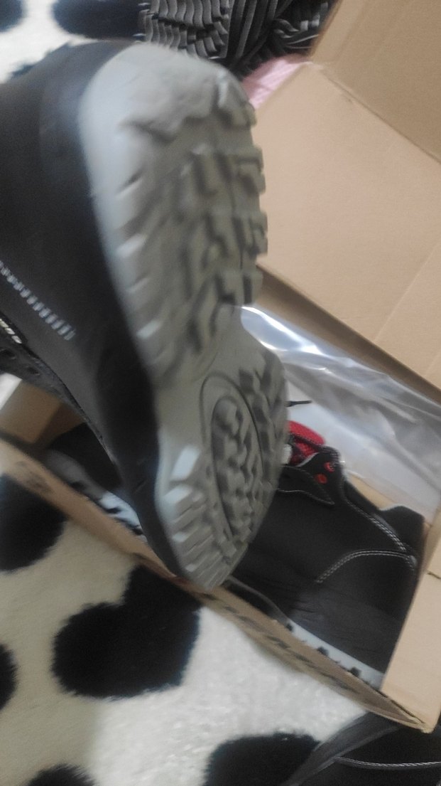 Siyah Bağcıklı Erkek  Bot 2 adet var ikisi 2 bin TL olur - Görsel 2