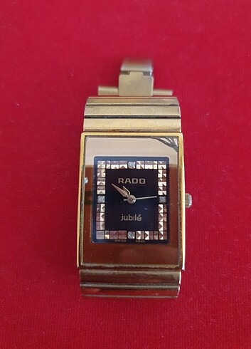 Rado bay saat 