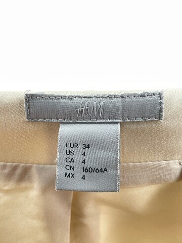 34 Beden çeşitli Renk H&M Mini Etek %70 İndirimli.
