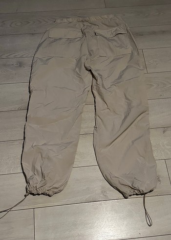 Bej Rahat Kesim Kadın paraşüt pantalon