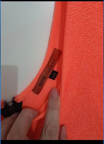 Bershka Neon elbise