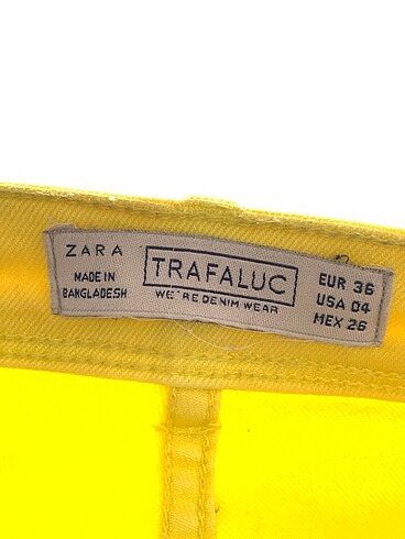 36 Beden sarı Renk Zara Skinny %70 İndirimli.
