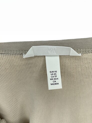 xs Beden çeşitli Renk H&M Bluz %70 İndirimli.