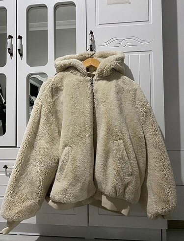 Zara mont