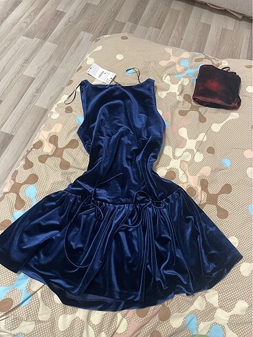 Zara Zara Fiyonklu kısa elbise