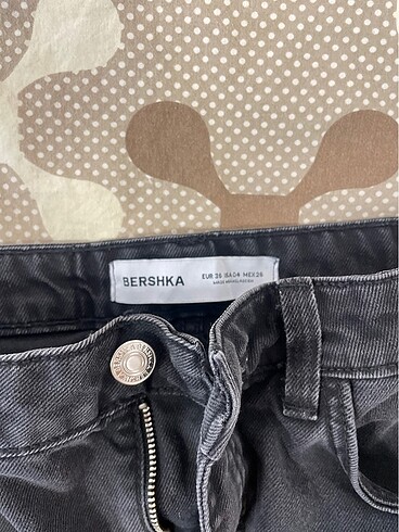 s Beden Bershka etek