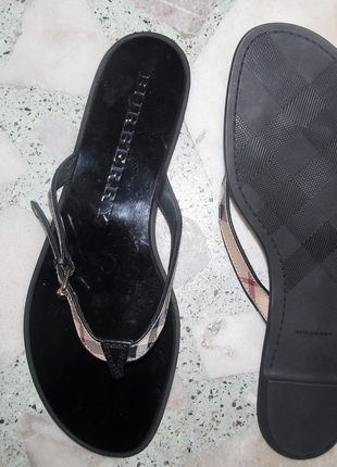 diğer Beden BURBERRY TERLİK 41 NUMARA SIFIR