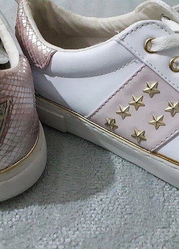 Guess spor ayakkabi