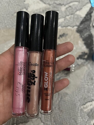 Gloss