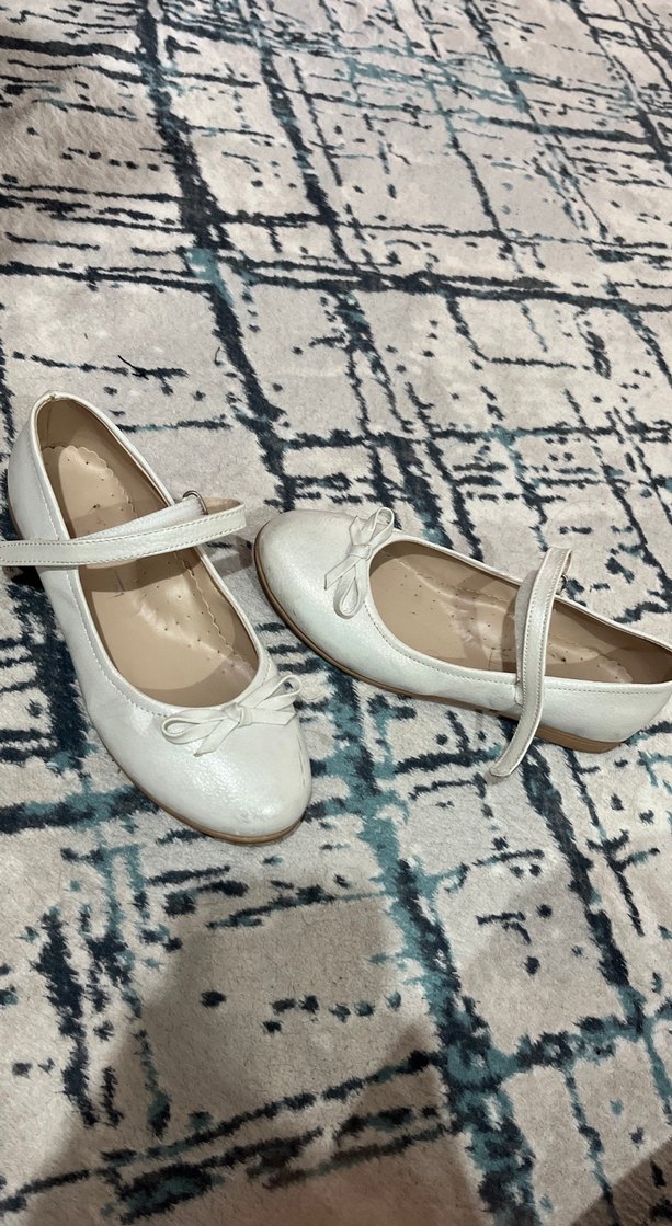 Kız Çocuk Beyaz Tokalı Babet - Görsel 2