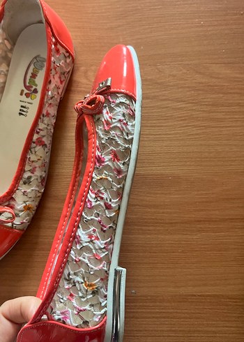 Kırmızı Fiyonklu  Babet - Görsel 5