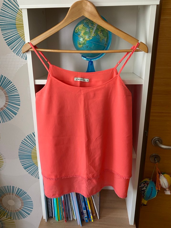 Kadın S ve M bedene uygun şık gömlekler - Görsel 3