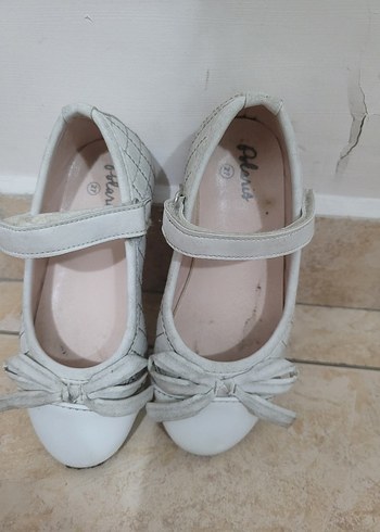 Kızlar için Beyaz Kürklü Babet Ayakkabı - Görsel 3