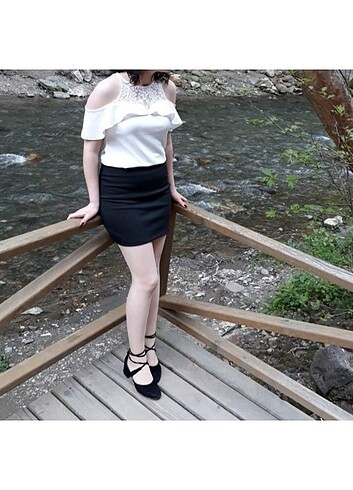 Beyaz dantelli bluz