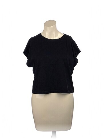 PreLoved T-shirt %70 İndirimli.