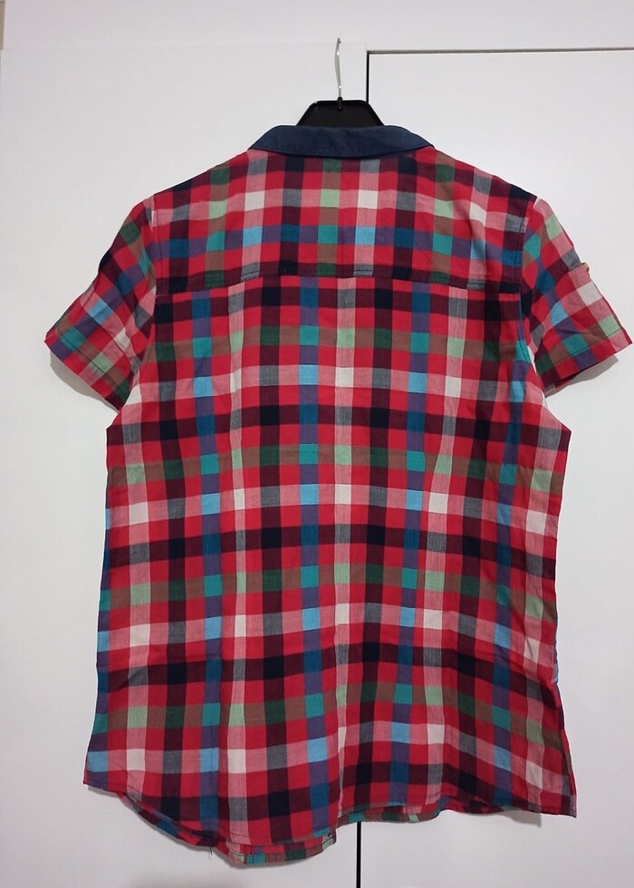 Renkli gömlek - Görsel 2