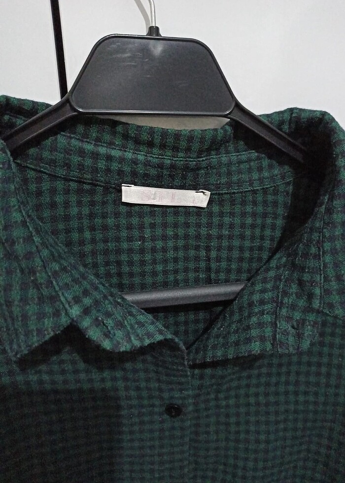 Yeşil kareli gömlek - Görsel 4