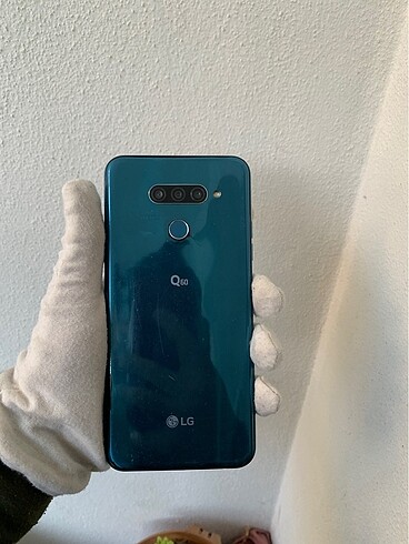 LG Q60 64GB
