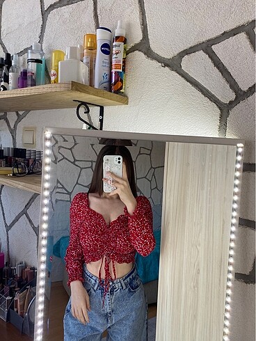 çiçekli crop