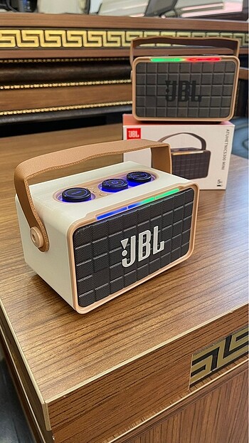 JBL ATUHETNICS300 HOPARLÖR