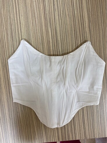 Bershka Beyaz Korse Top