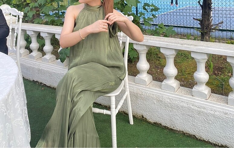 s Beden Mango pilili total look