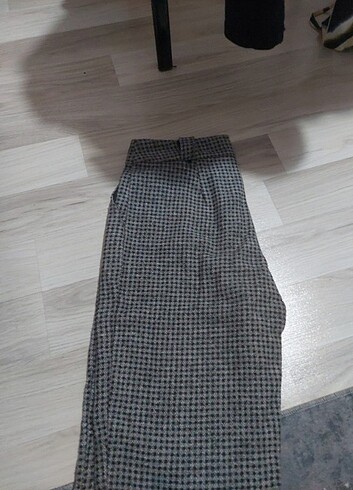 PANTOLON