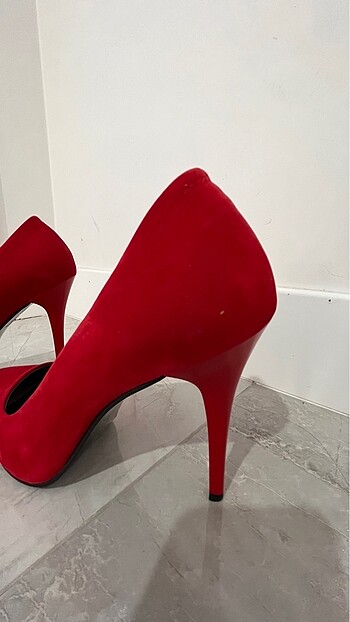 Diğer Kırmızı Süet topuklu ayakkabı