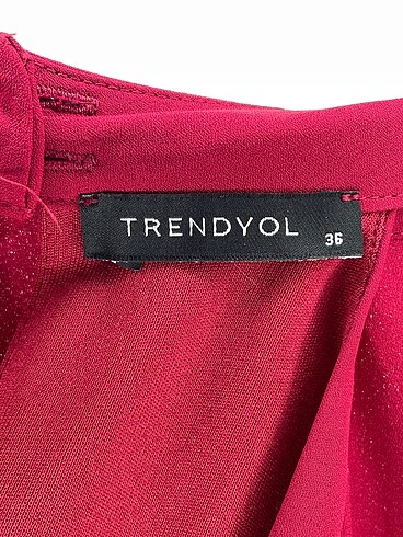 36 Beden kırmızı Renk Trendyol & Milla Kısa Elbise %70 İndirimli.