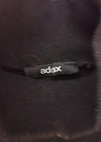 Kolsuz Boğazlı Triko - Görsel 11