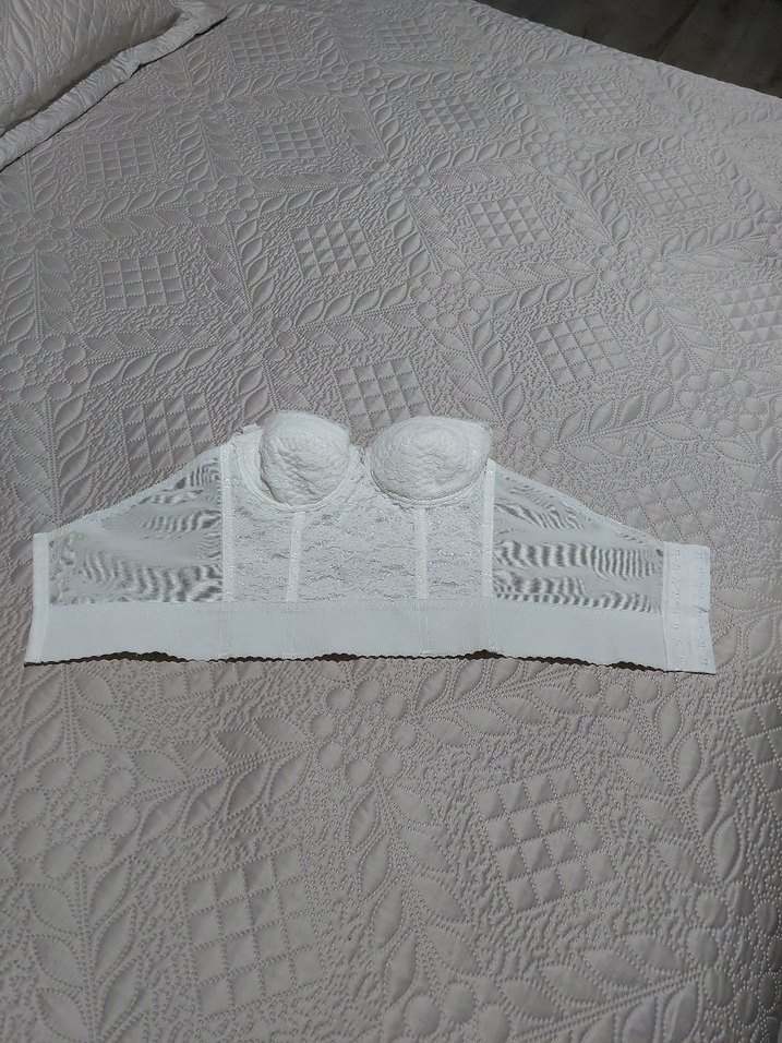 Dantel Detaylı Beyaz Straplez Büstiyer - Görsel 4