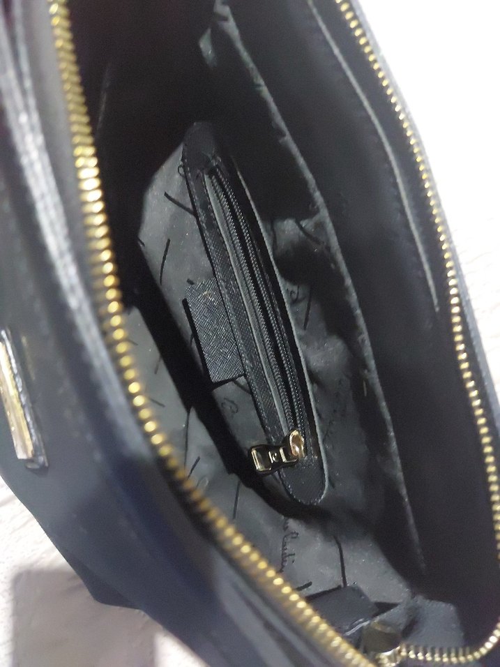 Siyah Deri Tokalı Kadın Çantası - Görsel 4