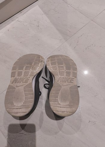 Siyah Nike Kadın Spor Ayakkabısı - Görsel 8