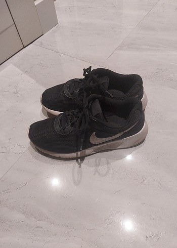 Siyah Nike Kadın Spor Ayakkabısı - Görsel 3