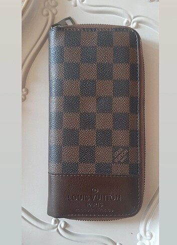 Louis Vuitton Lv Cüzdan 