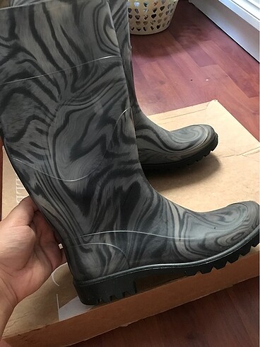 37 Beden Raın boot