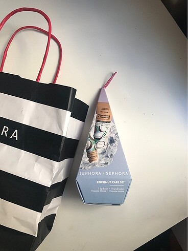 sephora dudak nemlendirici ve el kremi