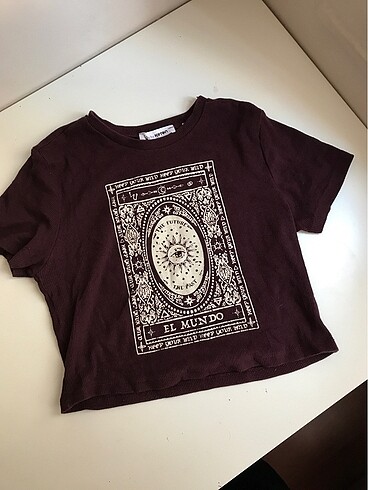 Urban Outfitters bordo crop