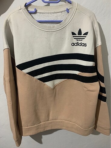 Adidas sweat