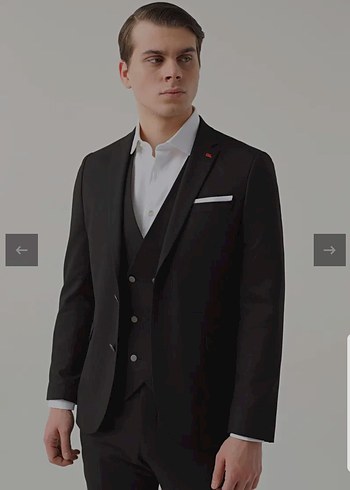 Düğmeli Siyah Erkek Takım Elbise - Görsel 2