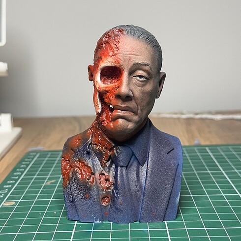 Breaking Bad Gustavo Fring Büst