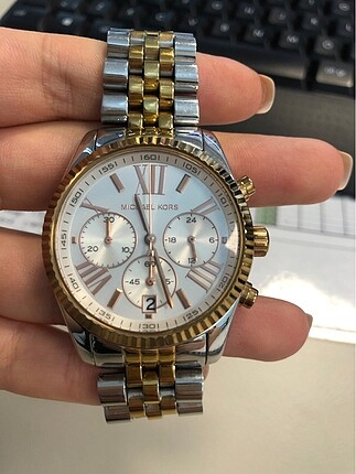 Michael kors saat