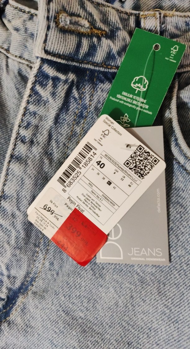 Kadın Gri Bol Kesim Kot Şort - Görsel 3