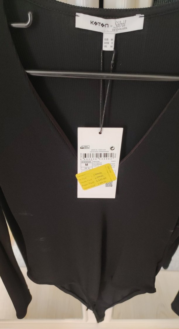 Siyah V Yaka Uzun Kollu Kadın Bluz - Görsel 3