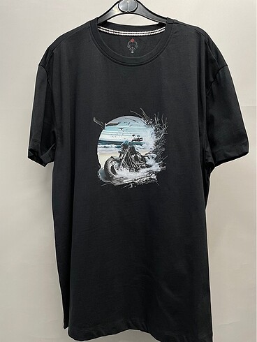 Yazlık pamuklu kumaş Klasik Kalıp Motor Baskılı T-shirt