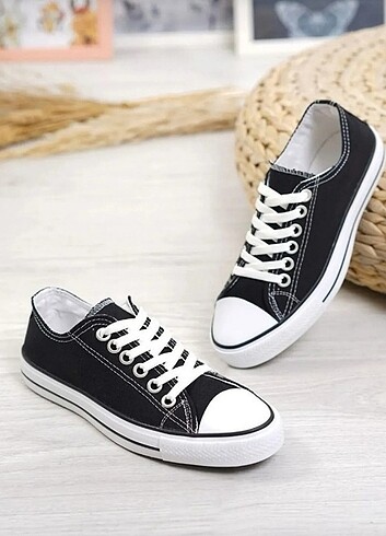 Converse Kadın spor ayakkabı 