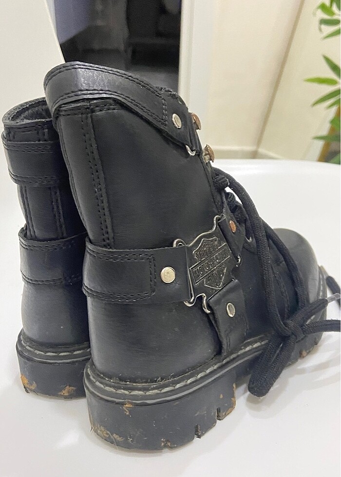 Erkek çocuk bot - Görsel 2