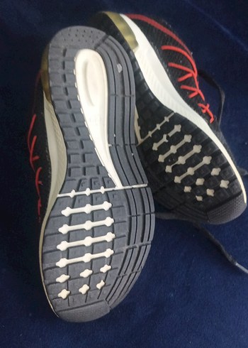 29 Beden Nike Siyah Bağcıklı Spor Ayakkabı
