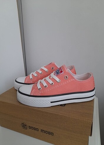Converse Spor Ayakkabı 
